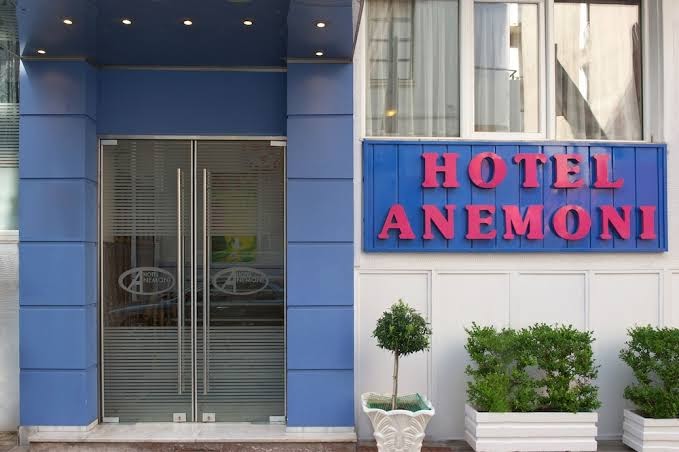 Urban Oasis Stylish Apt in Piraeus Centr