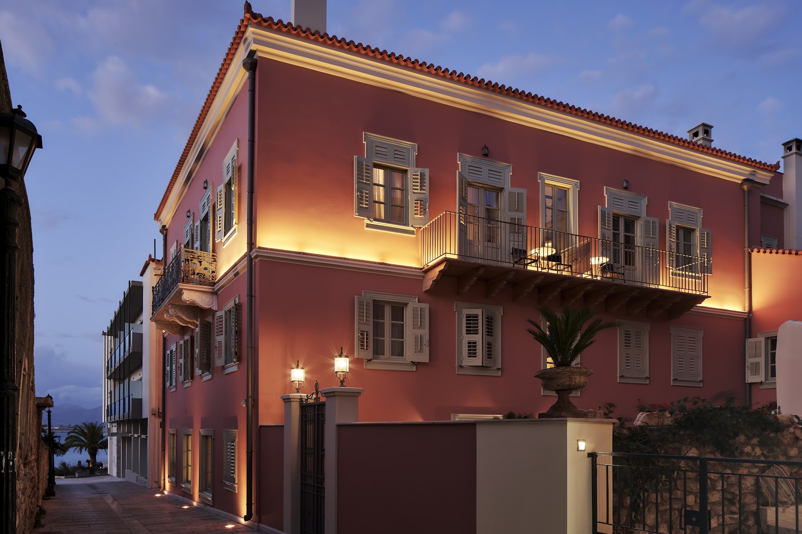 Victoria Hotel