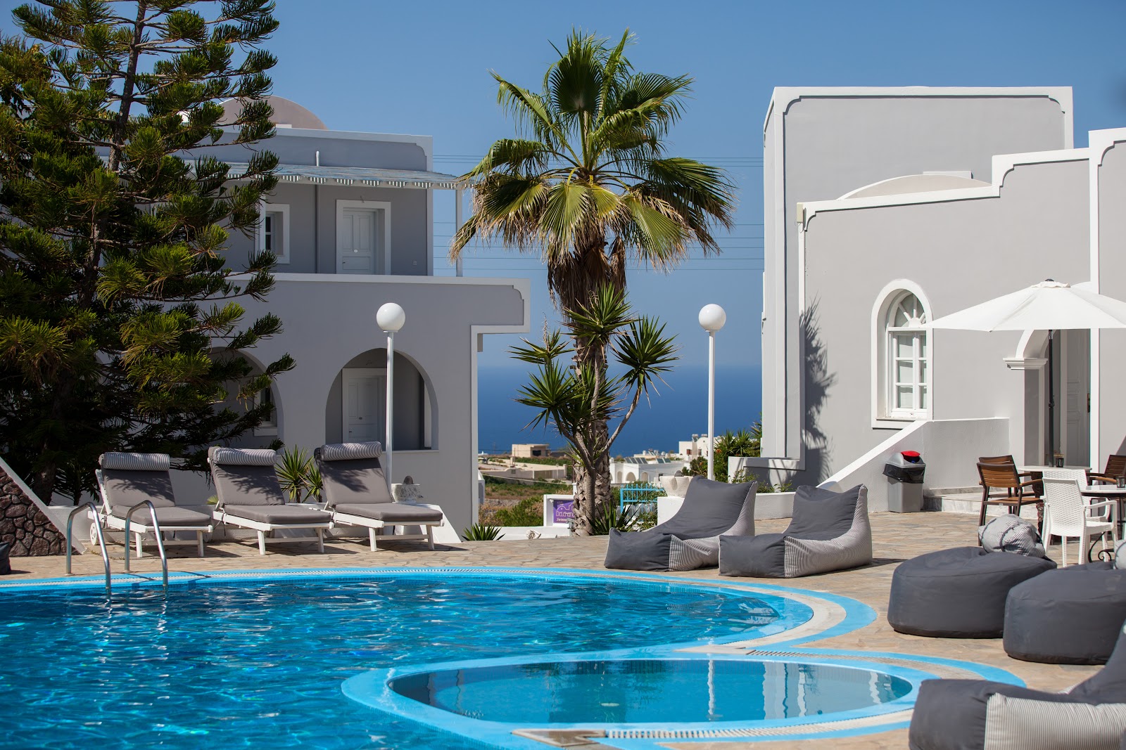 Villa Manos