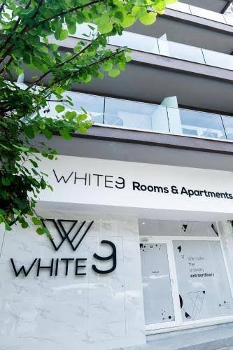 White Corner Rooms