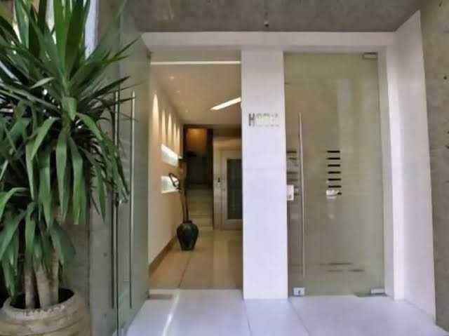 Xenophon Hotel