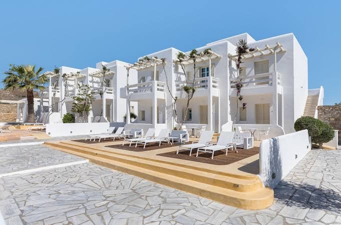 Yiannaki Hotel