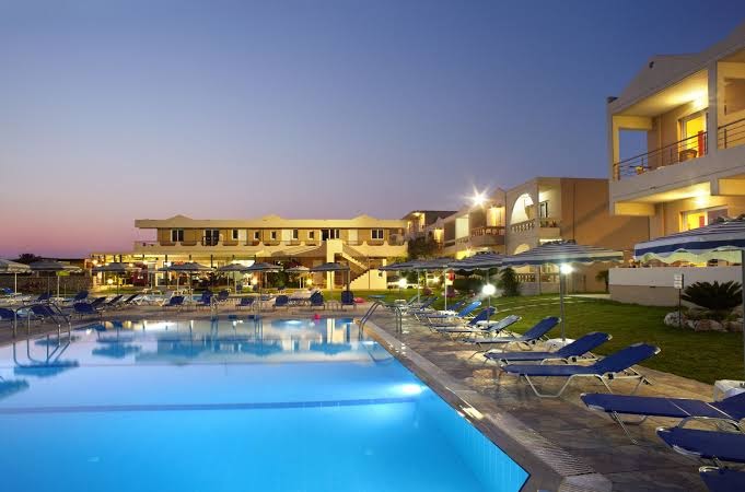 Yiannis Apartments