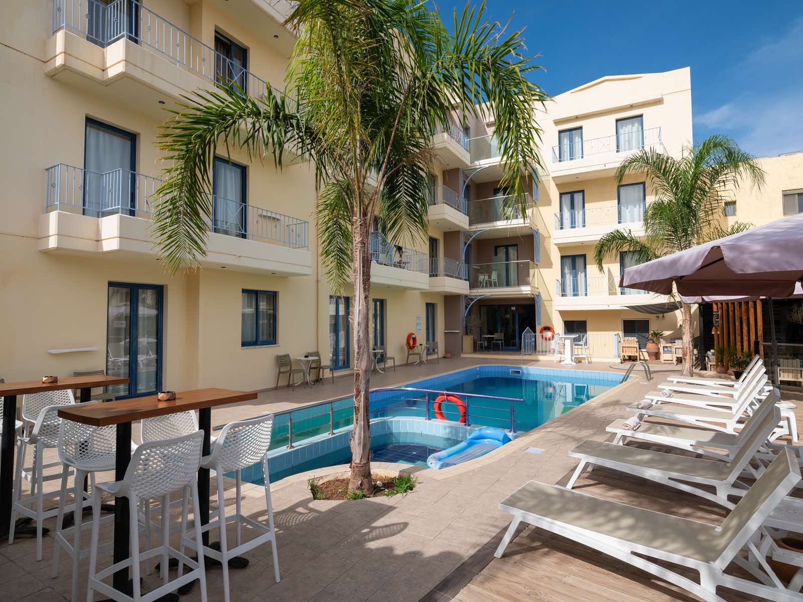Zorbas Hotel